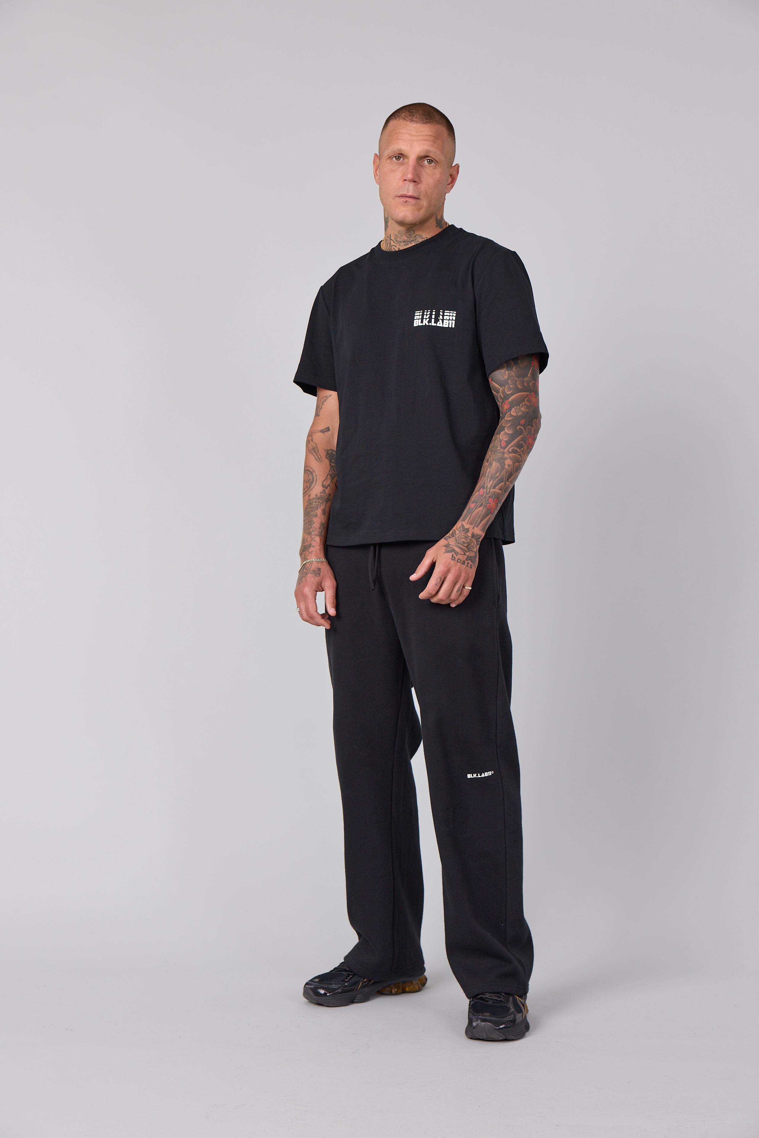 11REFLECT ICON BOX TEE #2